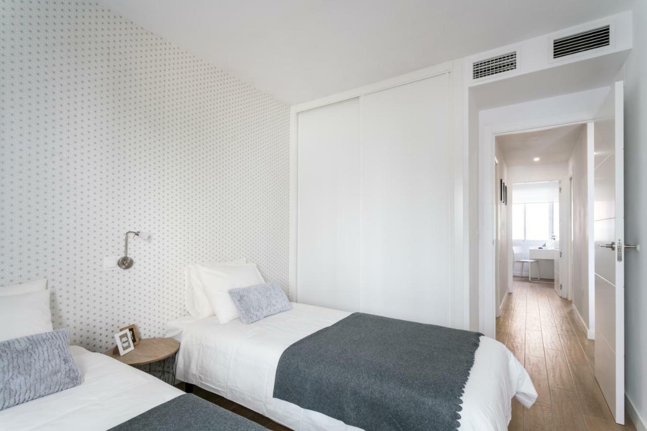 סביליה Triana 3 Bedrooms & 2 Bath Parking Included מראה חיצוני תמונה